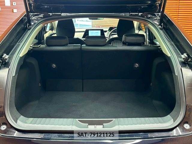 Toyota PRIUS 2026-01 8146448-12
