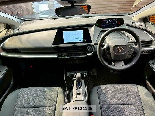 Toyota PRIUS 2026-01 8146448-2