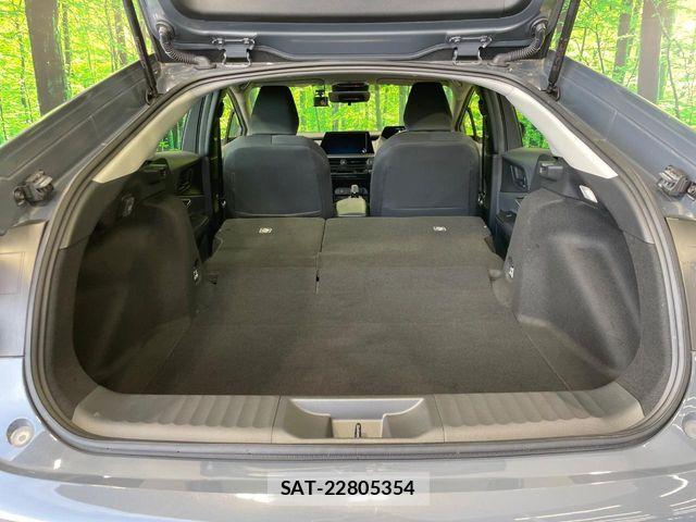 Toyota PRIUS 2023-03 8146454-9