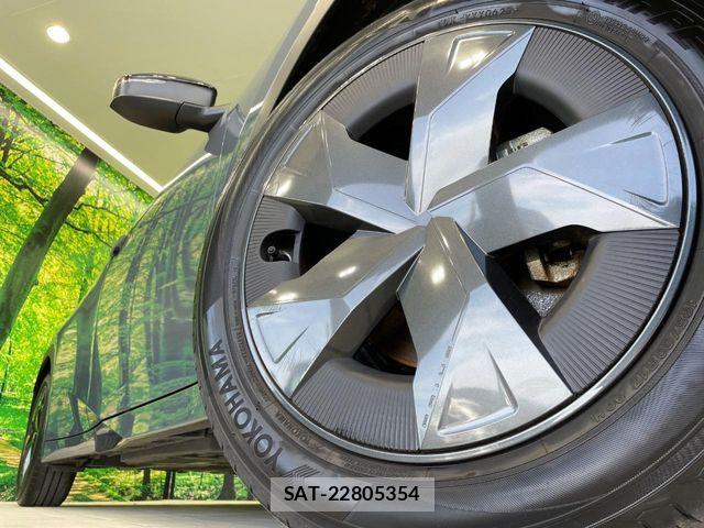 Toyota PRIUS 2023-03 8146454-12