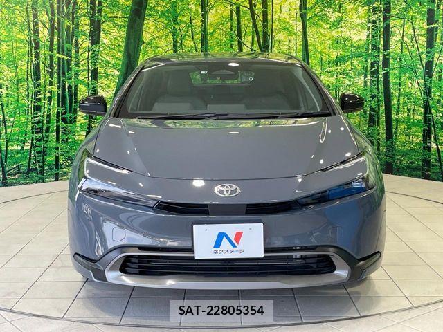 Toyota PRIUS 2023-03 8146454-13