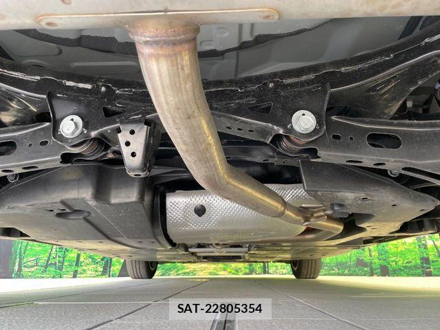 Toyota PRIUS 2023-03 8146454-18