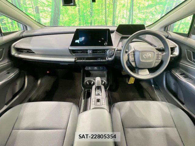 Toyota PRIUS 2023-03 8146454-1
