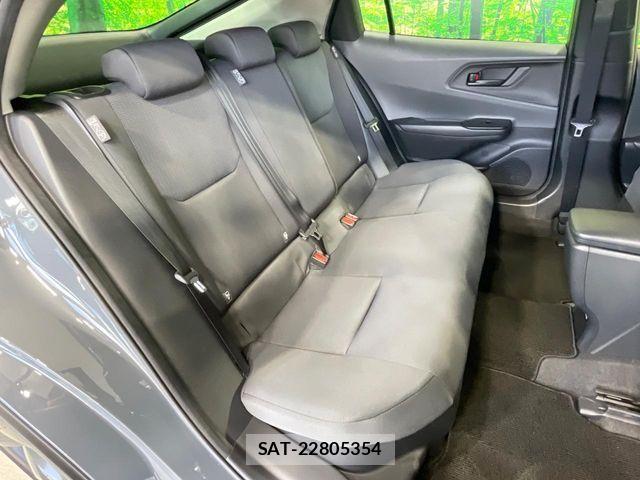 Toyota PRIUS 2023-03 8146454-8