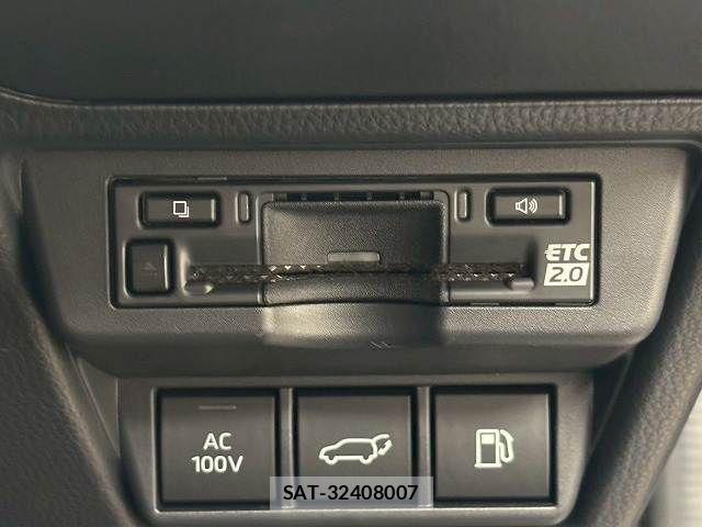 Toyota PRIUS 2023-11 8146437-9