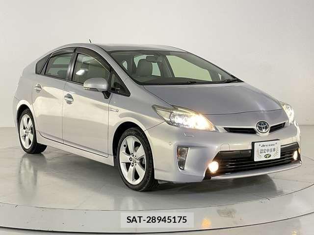 Toyota PRIUS 2012-10 8159034-13