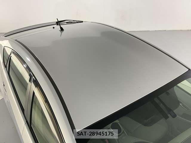 Toyota PRIUS 2012-10 8159034-14
