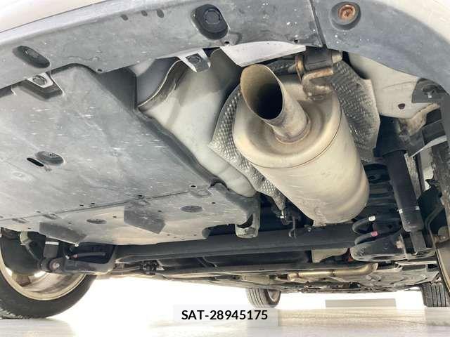 Toyota PRIUS 2012-10 8159034-15
