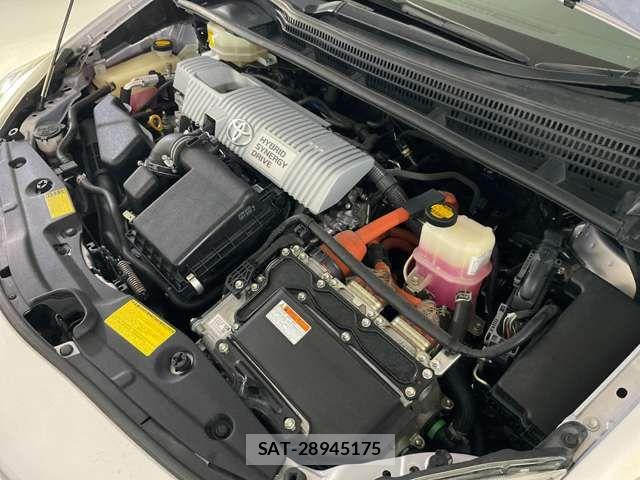 Toyota PRIUS 2012-10 8159034-17