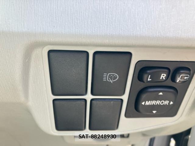 Toyota PRIUS 2010-12 8159045-16