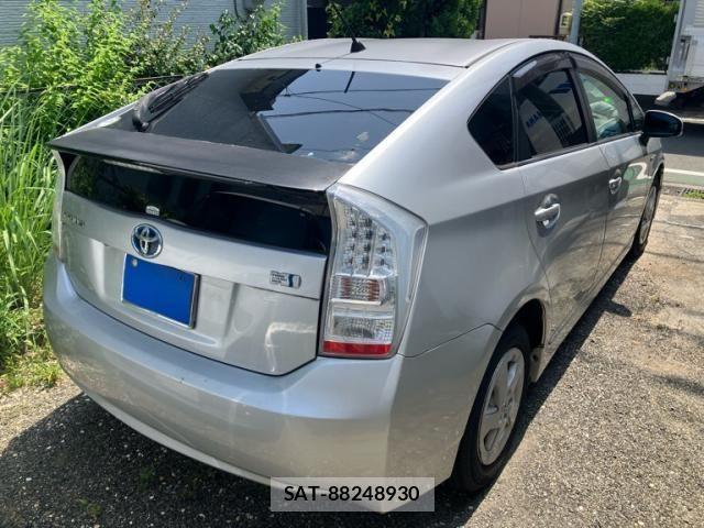 Toyota PRIUS 2010-12 8159045-8