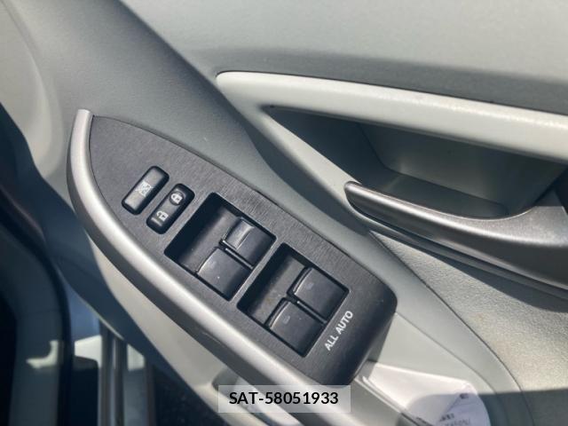 Toyota PRIUS 2015-02 8159033-8