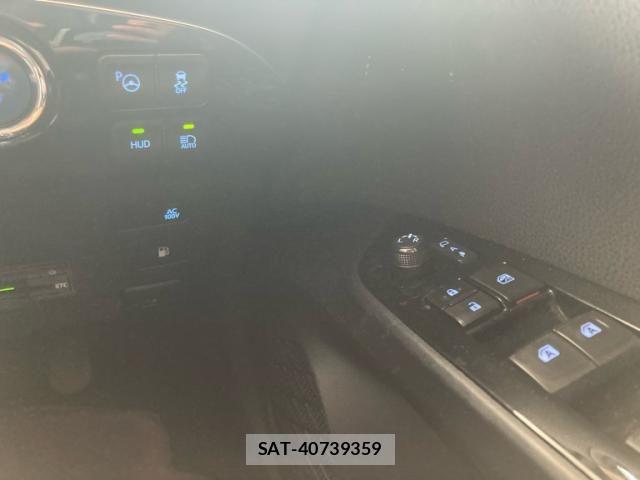 Toyota PRIUS 2016-09 8159037-13