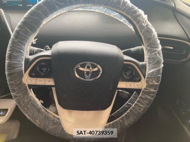 Toyota PRIUS 2016-09 8159037-14