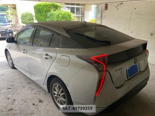 Toyota PRIUS 2016-09 8159037-5