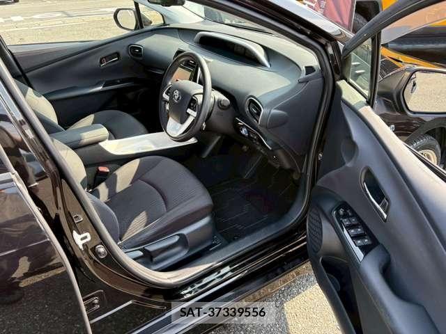 Toyota PRIUS 2016-09 8159029-10