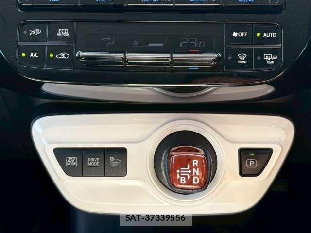 Toyota PRIUS 2016-09 8159029-23