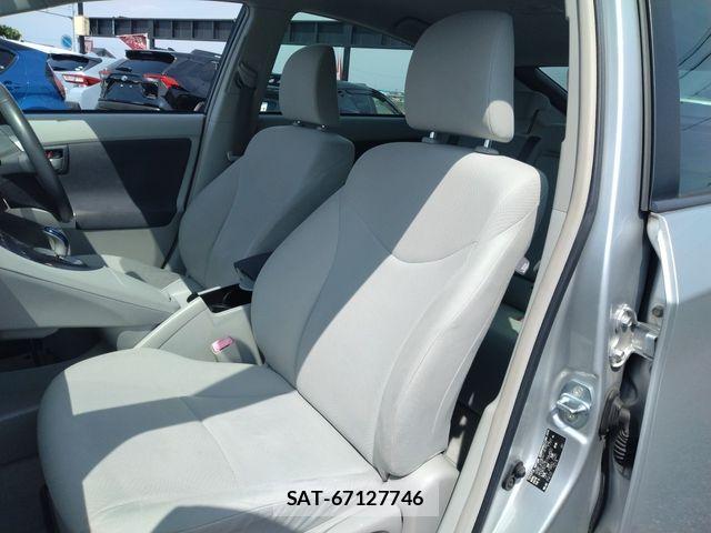 Toyota PRIUS 2010-04 8159043-29