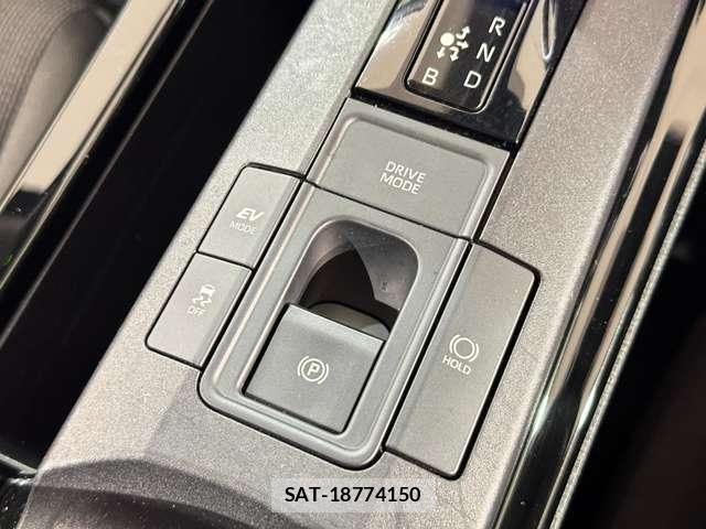Toyota PRIUS 2023-02 8159019-24