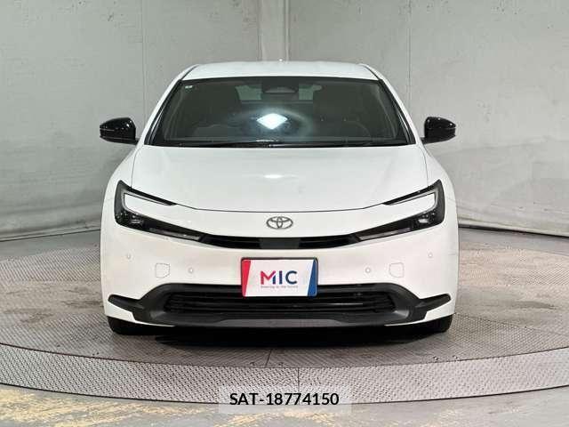 Toyota PRIUS 2023-02 8159019-2