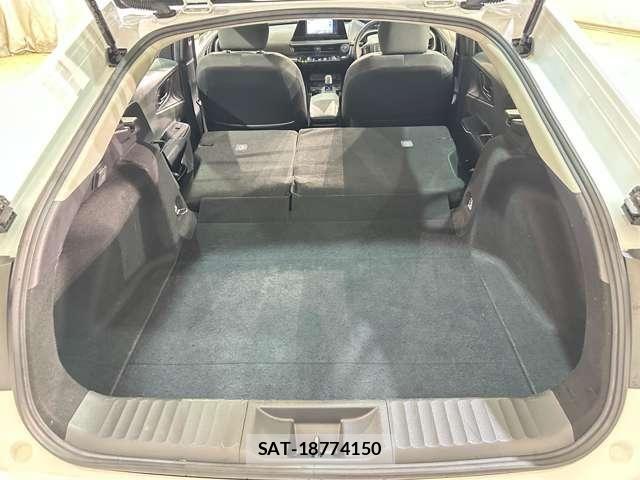 Toyota PRIUS 2023-02 8159019-29