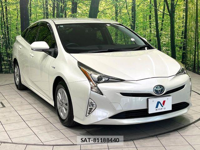 Toyota PRIUS 2017-03 8159026-15