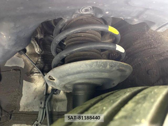 Toyota PRIUS 2017-03 8159026-19