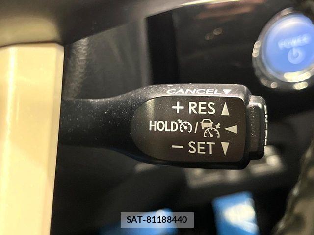 Toyota PRIUS 2017-03 8159026-5