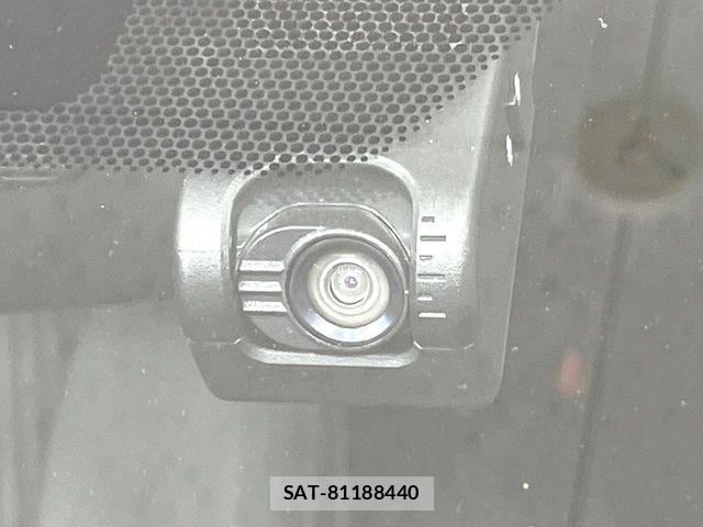 Toyota PRIUS 2017-03 8159026-6