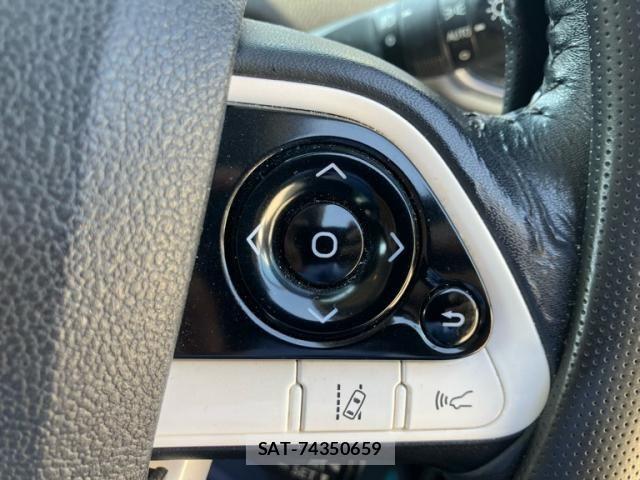 Toyota PRIUS 2016-07 8159036-12
