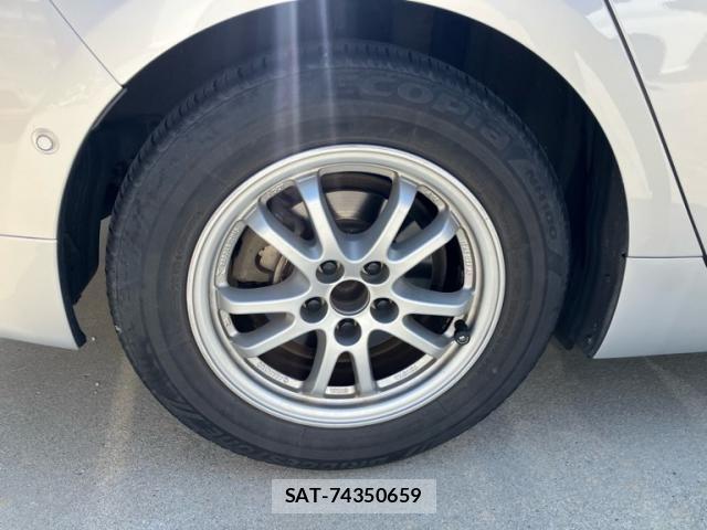 Toyota PRIUS 2016-07 8159036-6