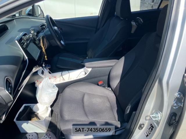 Toyota PRIUS 2016-07 8159036-8
