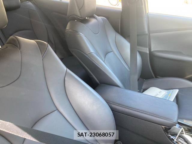 Toyota PRIUS 2018-07 8159030-15