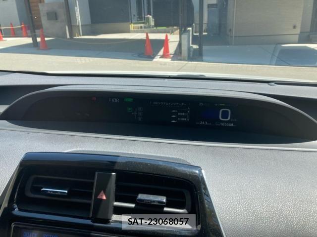 Toyota PRIUS 2018-07 8159030-20