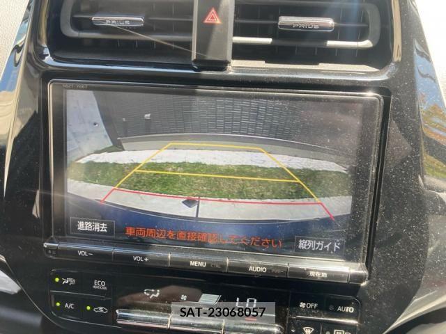 Toyota PRIUS 2018-07 8159030-25