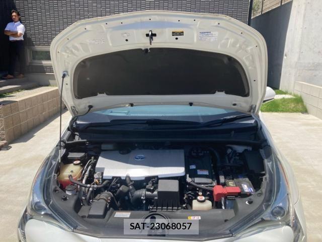 Toyota PRIUS 2018-07 8159030-27
