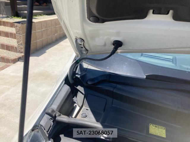 Toyota PRIUS 2018-07 8159030-28