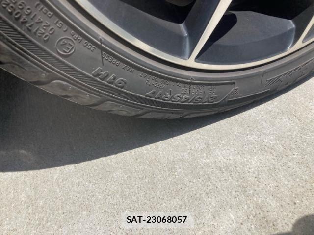 Toyota PRIUS 2018-07 8159030-6