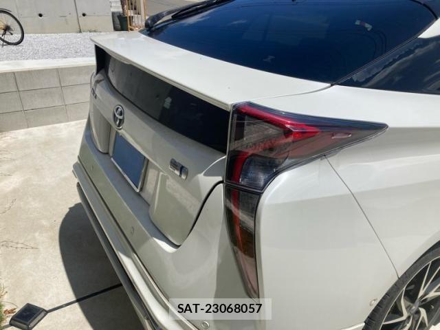 Toyota PRIUS 2018-07 8159030-7