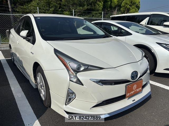 Toyota PRIUS 2018-03 8159022-0