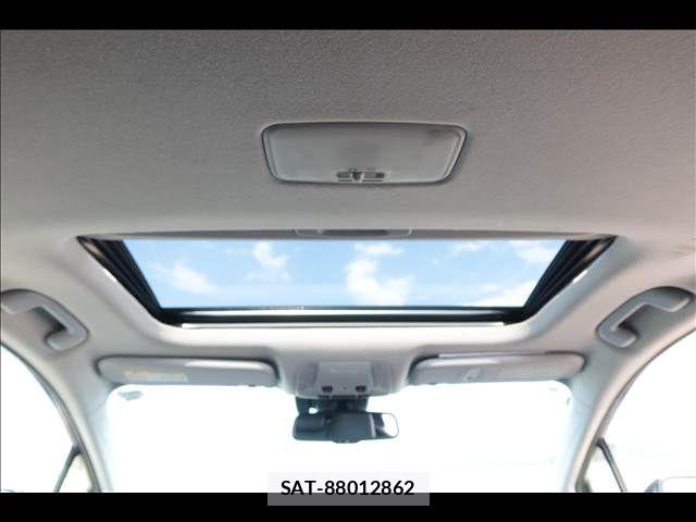Toyota PRIUS 2017-06 8159023-9