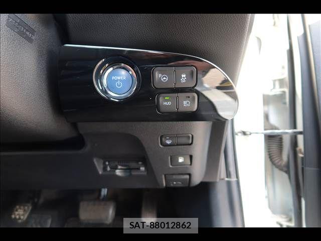 Toyota PRIUS 2017-06 8159023-19