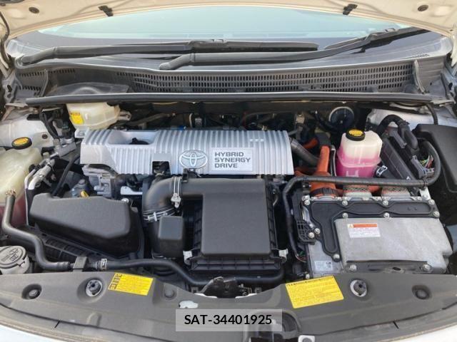 Toyota PRIUS 2012-04 8209654-12
