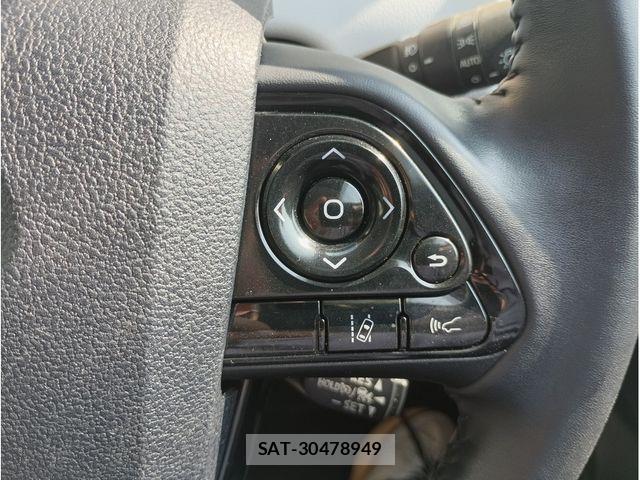 Toyota PRIUS 2019-06 8209612-8