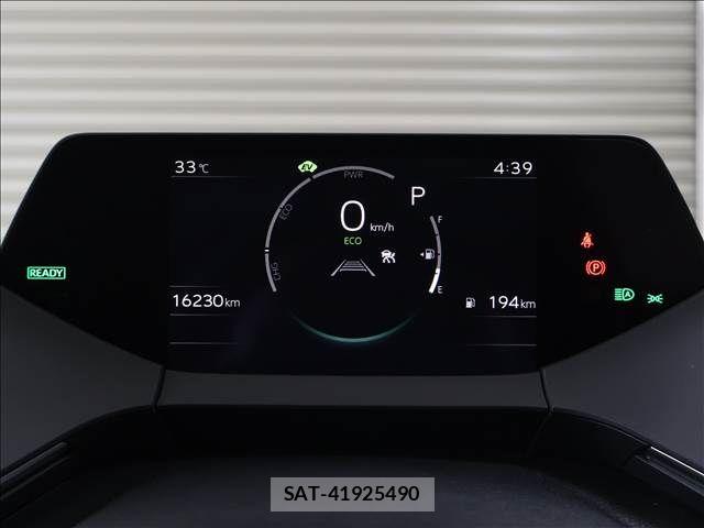 Toyota PRIUS 2023-02 8209572-12