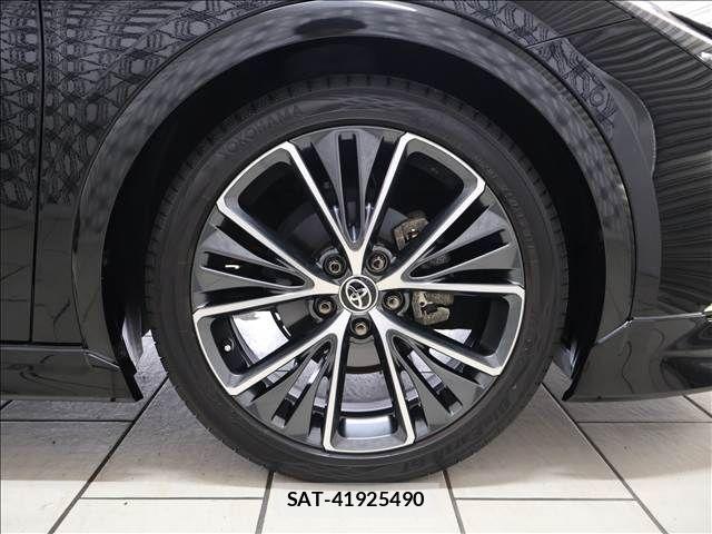 Toyota PRIUS 2023-02 8209572-15