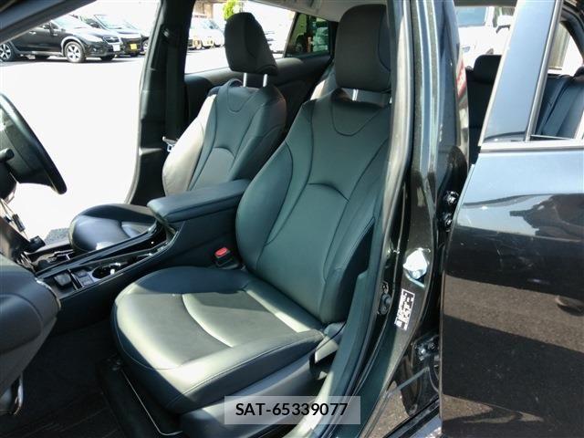 Toyota PRIUS 2021-09 8209604-18