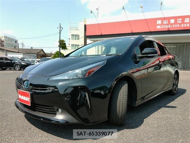 Toyota PRIUS 2021-09 8209604-8