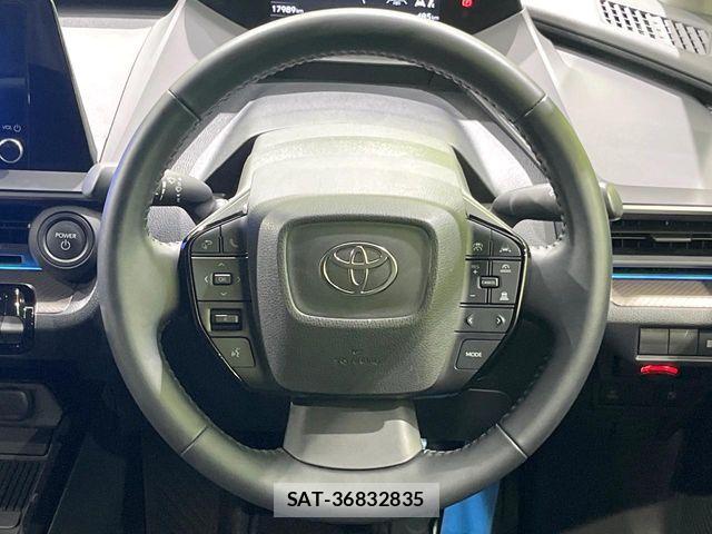 Toyota PRIUS 2024-09 8209581-10