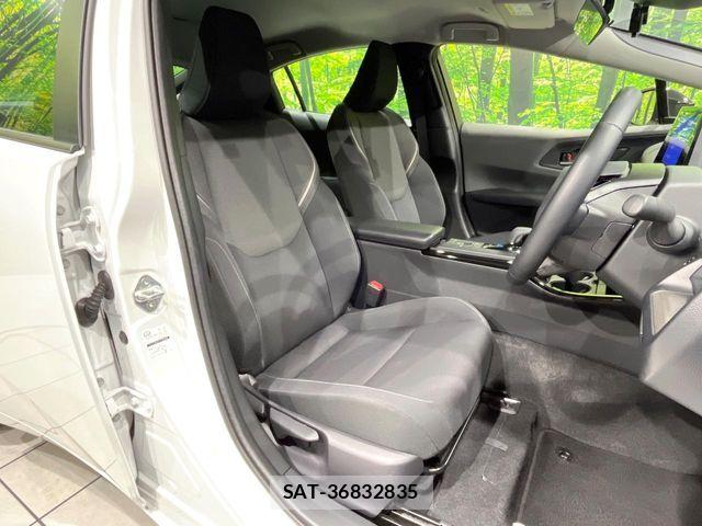 Toyota PRIUS 2024-09 8209581-7